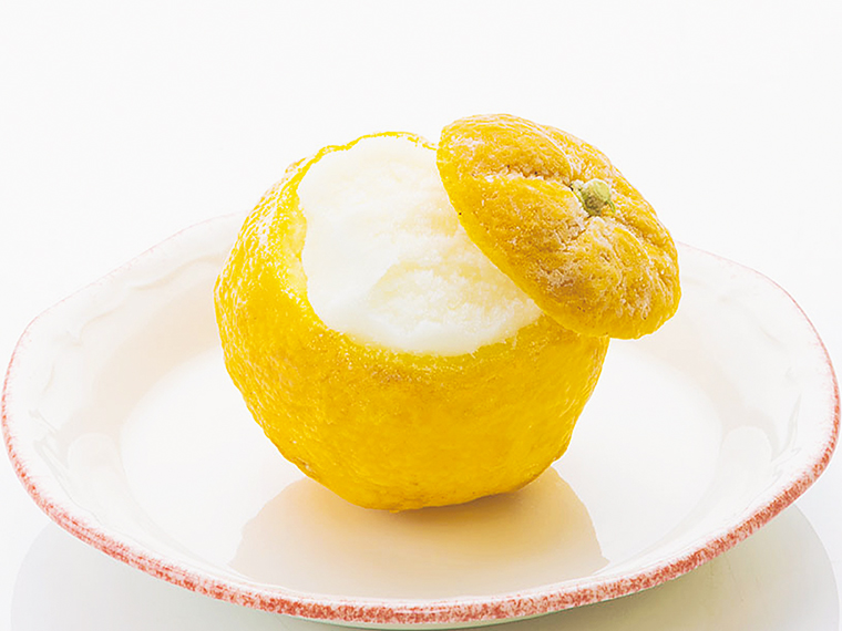 贈り物としても人気の「ゆずシャーベット」(11個入り3,960円)。年間を通して予約注文を受け付ける