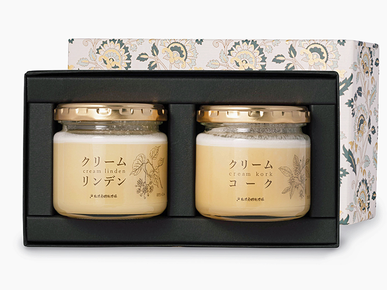 「クリームはちみつ2点セット(クリームリンデン・クリームコーク)」(4,482円)。「クリームリンデン」は、「第6回 ハニー・オブ・ザ・イヤー」優秀賞を受賞した逸品