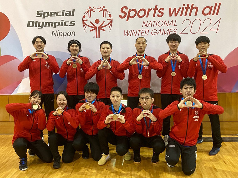 「スペシャルオリンピックス」を通じて、知的障碍のある方とスポーツを楽しみながら共に成長をつなげる活動を行っている