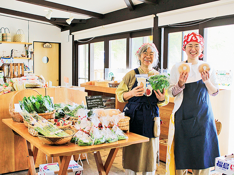 「例年6月頃からは、ズッキーニやスナップエンドウ、トマト、小松菜などの野菜が店頭に並びます」と大河原さん