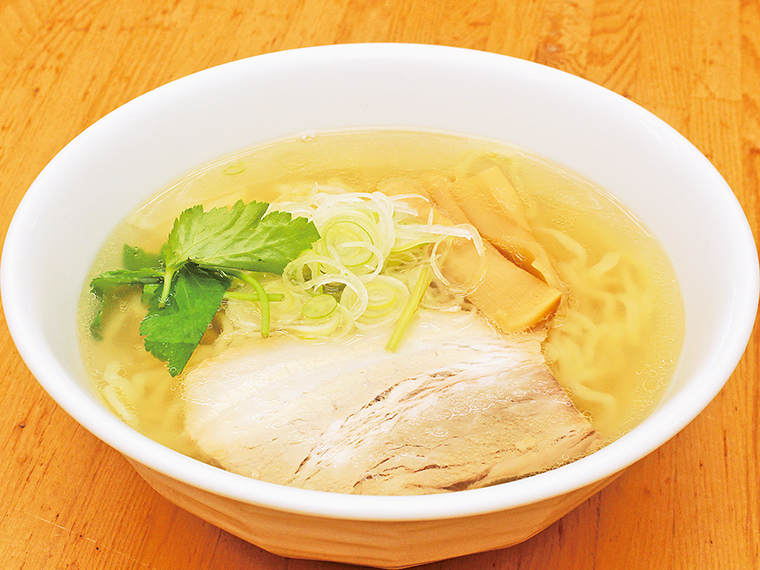 「会津山塩ラーメン」(950円)