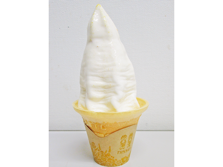 「赤カボチャソフトクリーム」（400円）