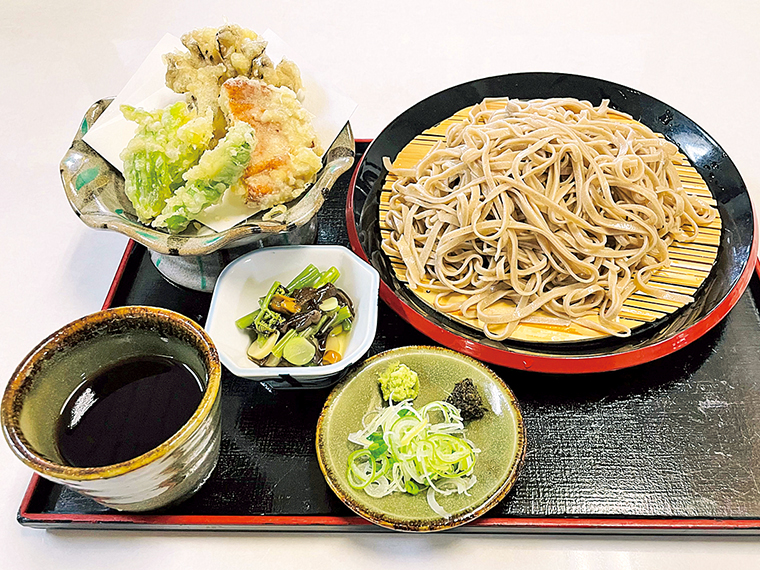 「天ざるそば」（1,550円）