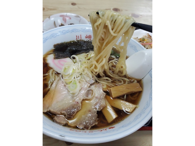 写真でさえ口を近づけたくなるラーメン
