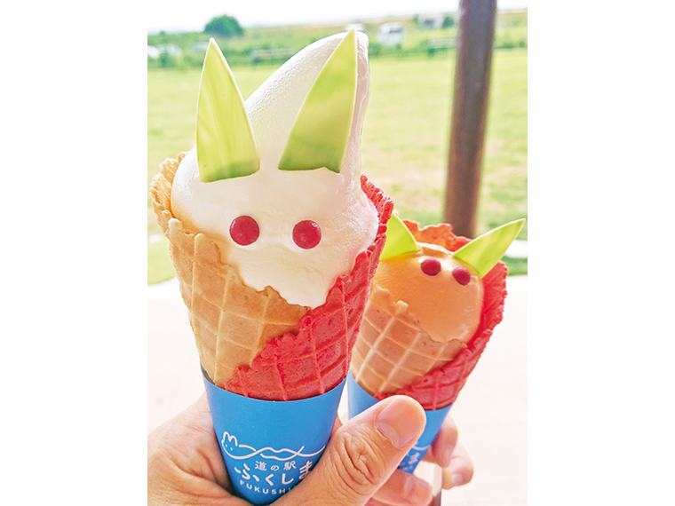 「ソフトクリーム」（各種450円）【FRUIT FACTORY yukiusagi（ゆきうさぎ）】