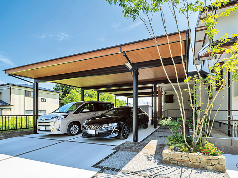 駐車場やカーポートの施工もおまかせ。住宅と一体感のあるスタイリッシュなカーポート