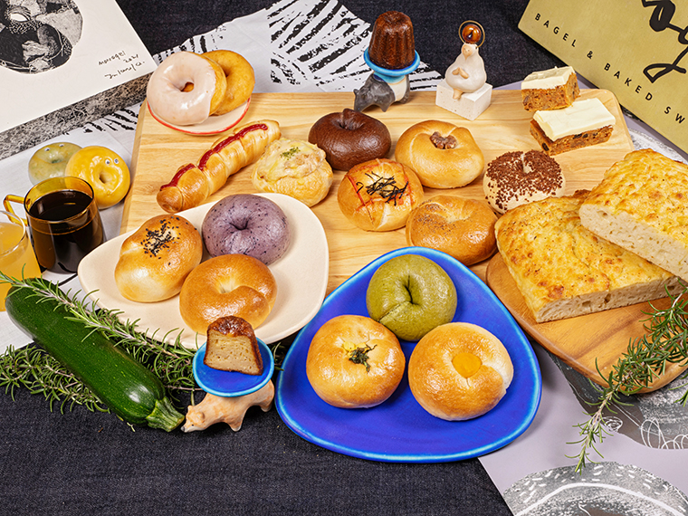 ベーグルの他、カヌレもおすすめ