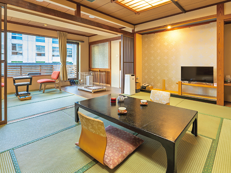 『飯坂温泉 湯乃家』ペア宿泊券（1泊2食付き）【ペア1組様】