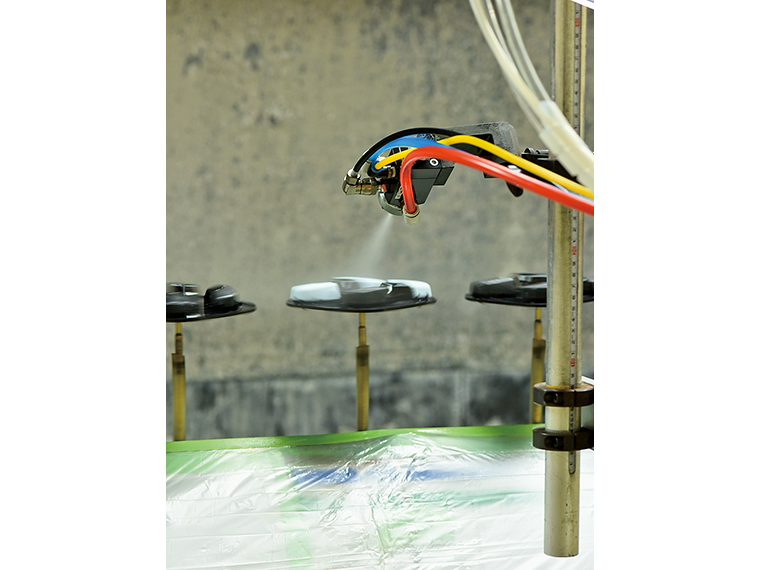 自動化されたスピンドル塗装