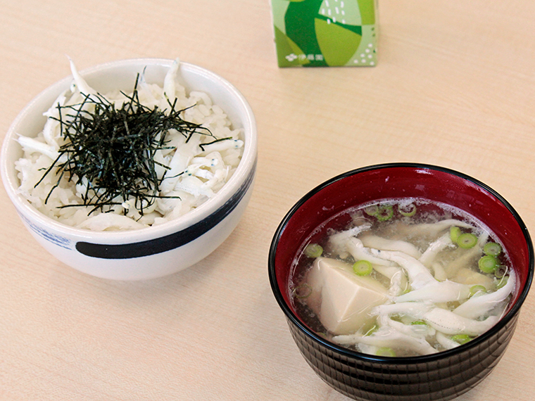 みんなで作ったシラウオの料理