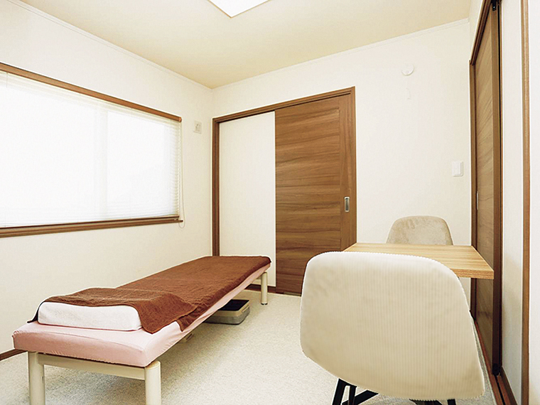 予約は電話、公式LINEにて受付。気軽に問い合わせを