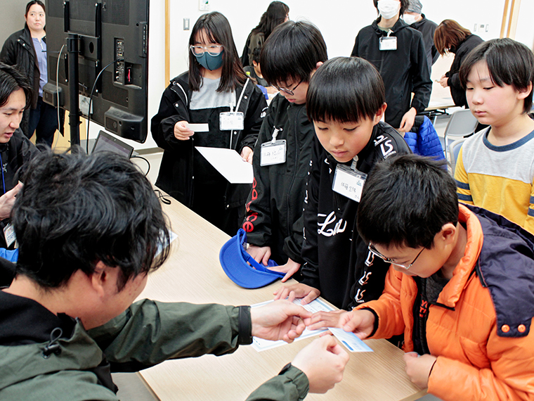 憧れの漁師さんから認定証をもらいました