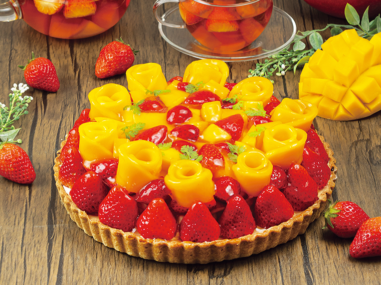 「マンゴーといちご」（24cm・1／10カット1,500円※テイクアウト税込1,620円）