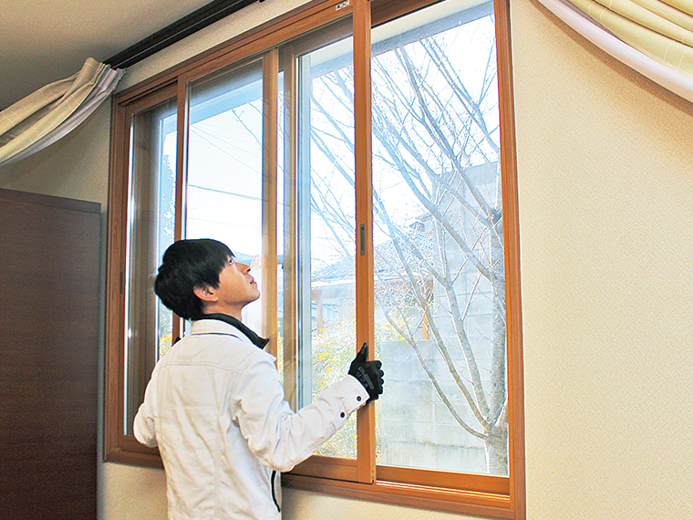 内窓リフォームは1、2日程度で完了。結露の軽減や防音・紫外線カットの効果も期待できる