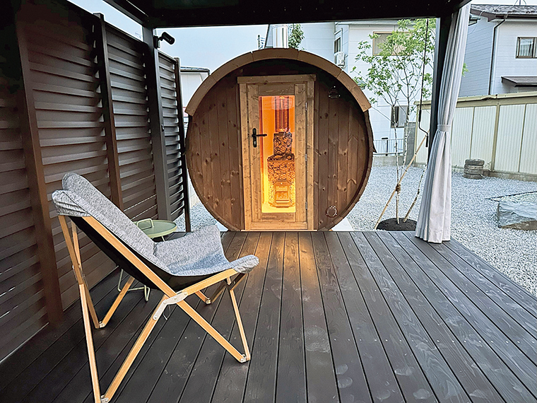 バレルサウナの施工例。北欧産の本格的なメーカーの商品を豊富に扱う
