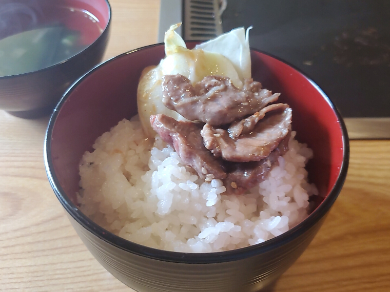 ライスにオンしてセルフ焼肉丼