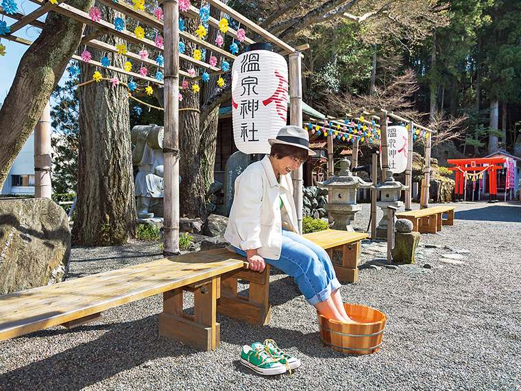 いわき湯本温泉の源泉温度は約60℃。最初は熱いが、少しずつ心地良い温度に冷めてくる