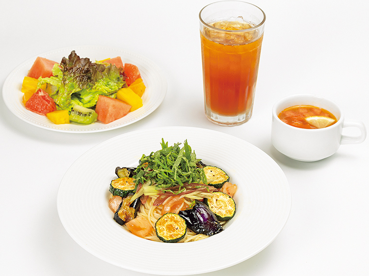 「冷製夏野菜の和風カッペリーニ」（1,280円・店内飲食税込1,408円）