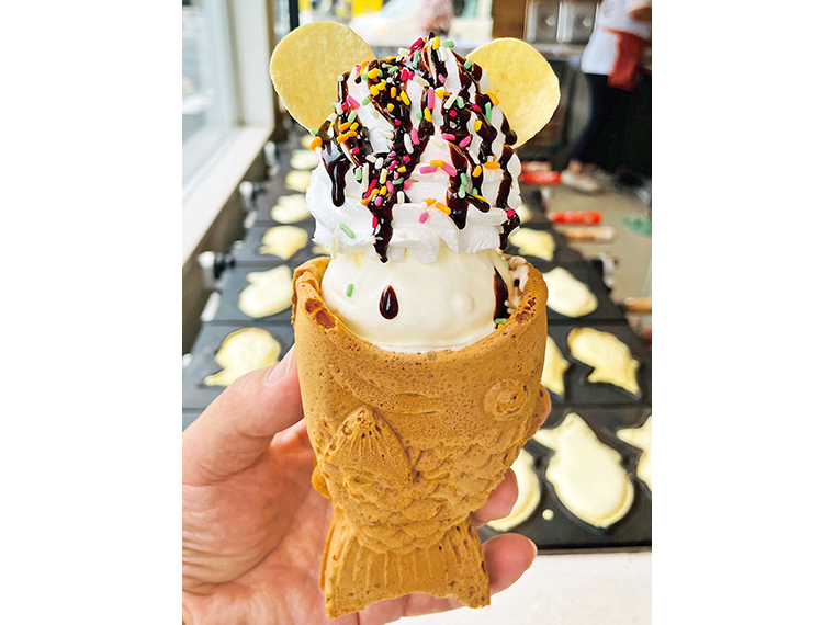 「たい焼きパフェ」（490円）※2026年8月末まで販売予定