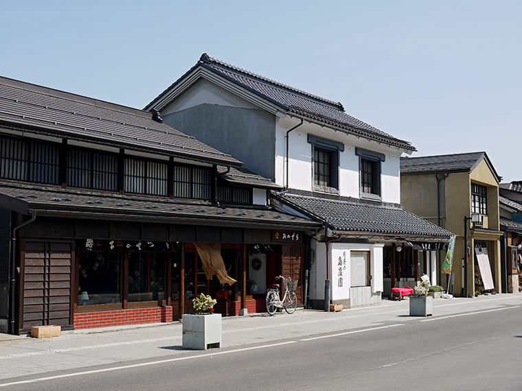 レトロ横丁商店街