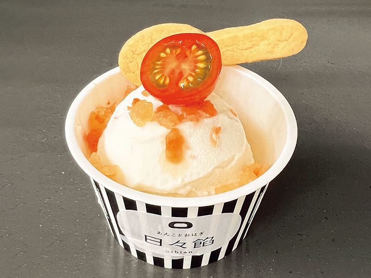 「会津産トマト×桃あんの「あんジェラ－ト」」（300円）※2026年9月末頃まで販売