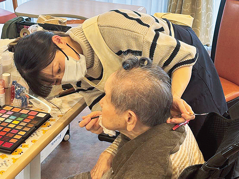 【訪問美容・訪問整容／川俣町】訪問型介護美容 こころ庵